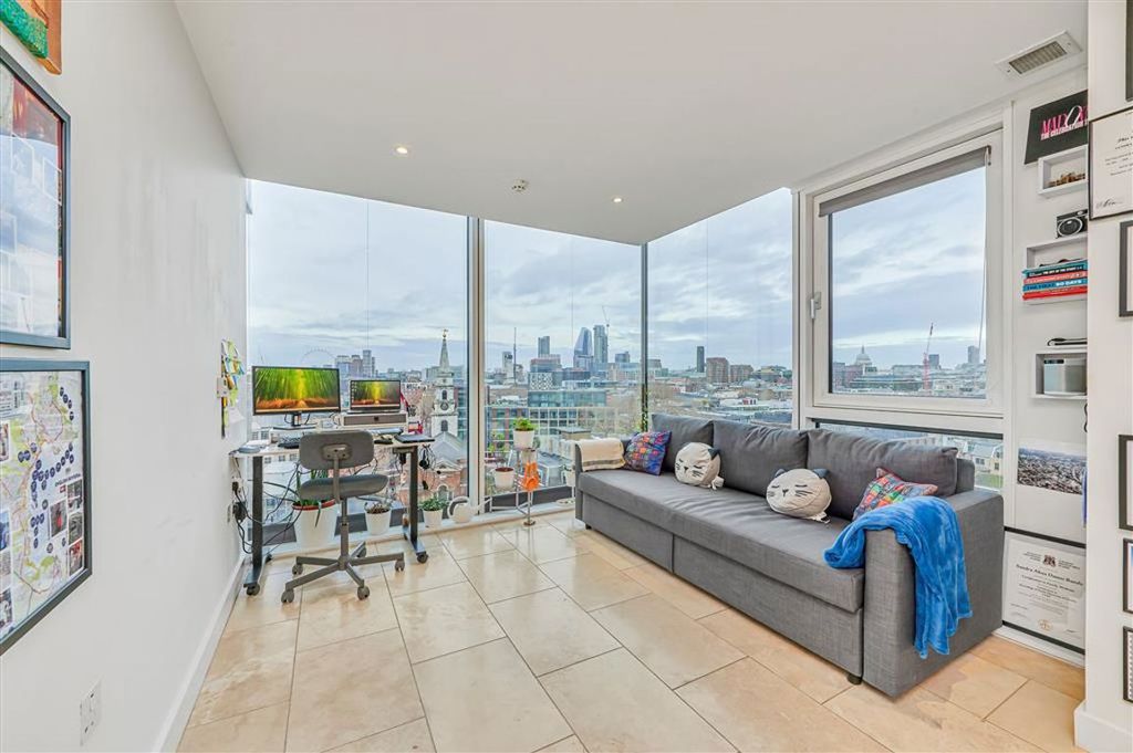 Property photo 2 of 7