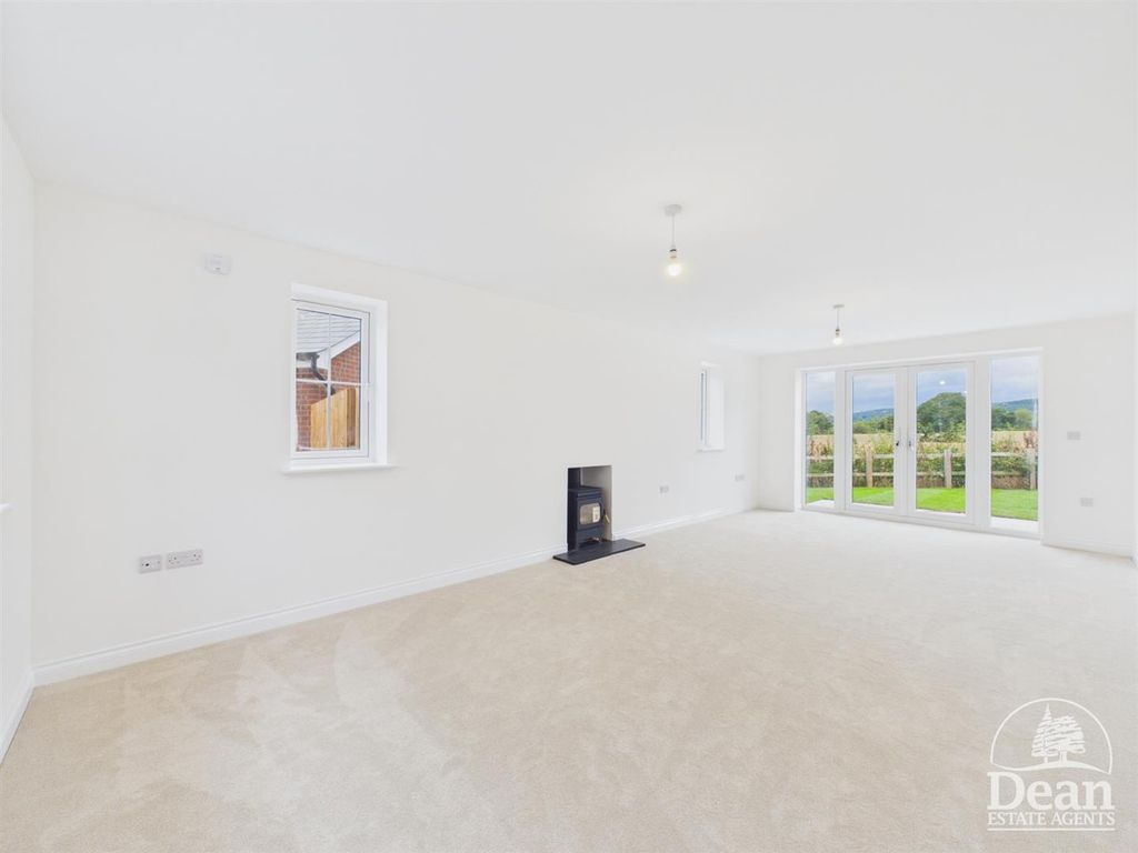 Property photo 1 of 19 Representative Image – Same House Type