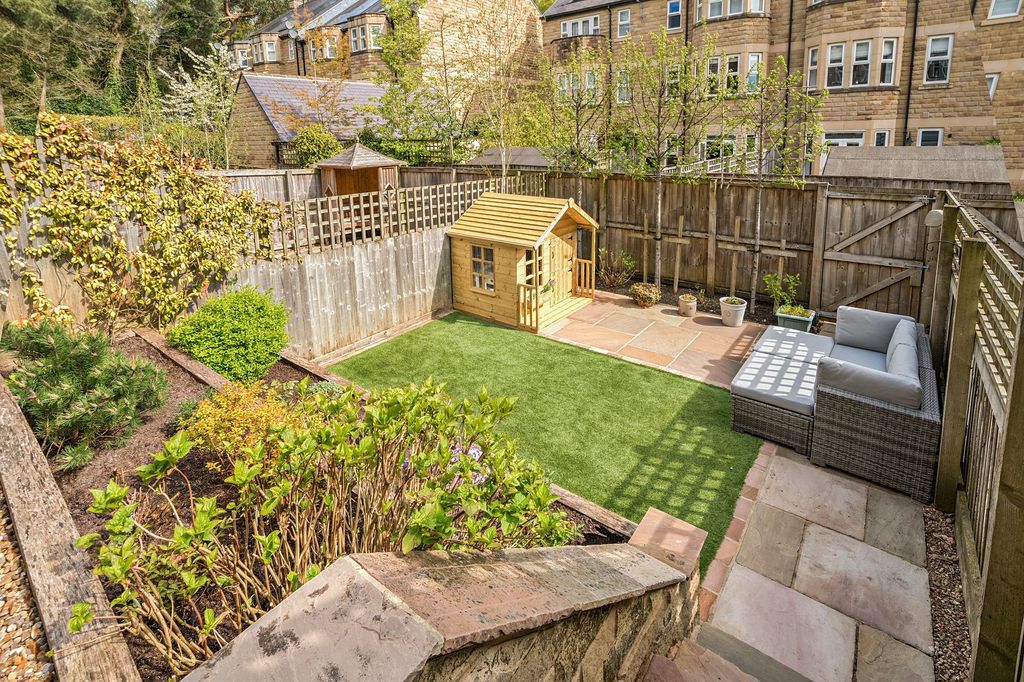 Property photo 3 of 22