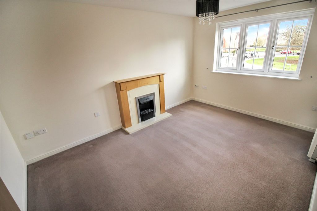 Property photo 2 of 15 Picture No. 13