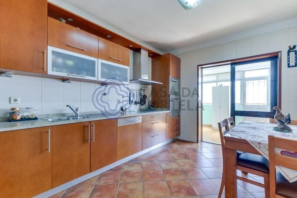 Property photo 1 of 37 Andar Moradia T3 - Rio Tinto