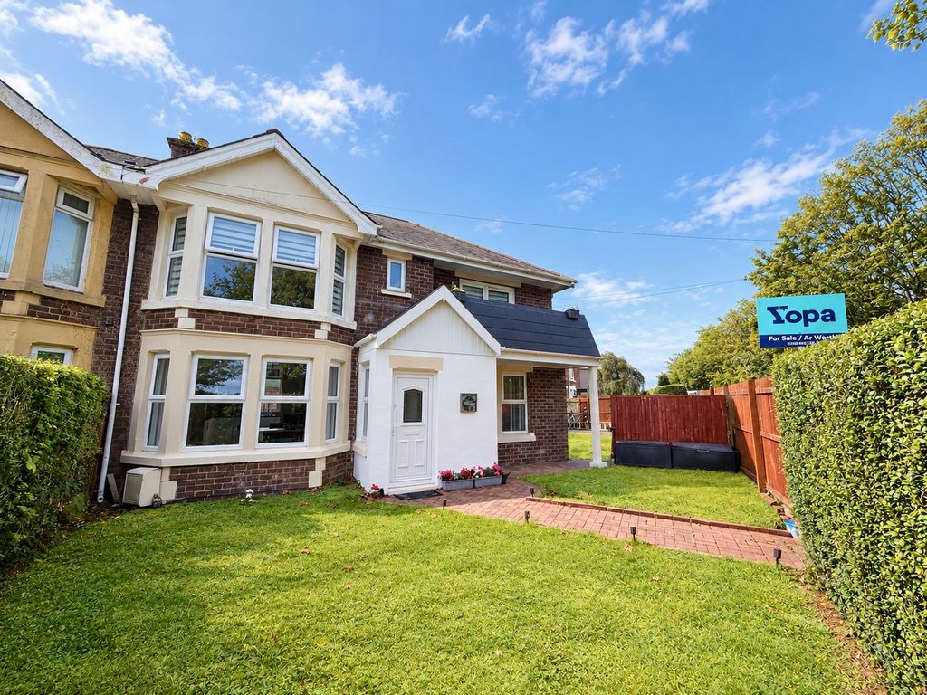 Property photo 1 of 25 0343523C-7E6B-420E-B200-5DC89A806F14