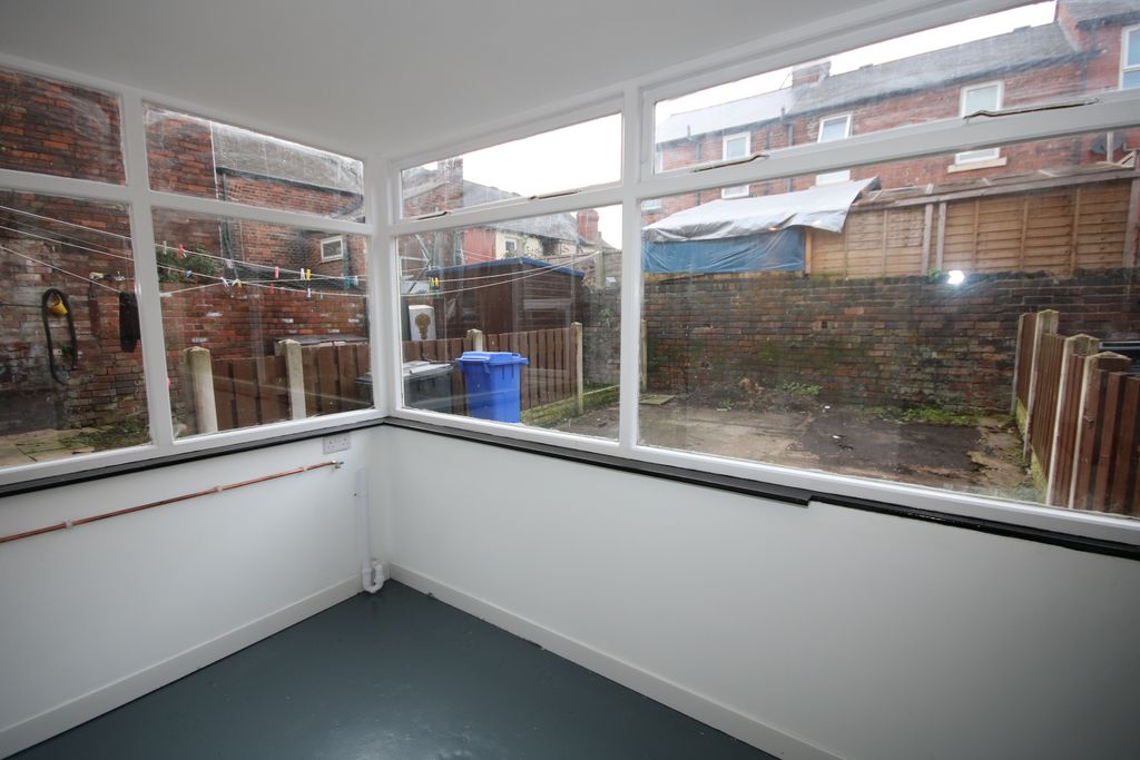 Property photo 3 of 9 Utility Porch