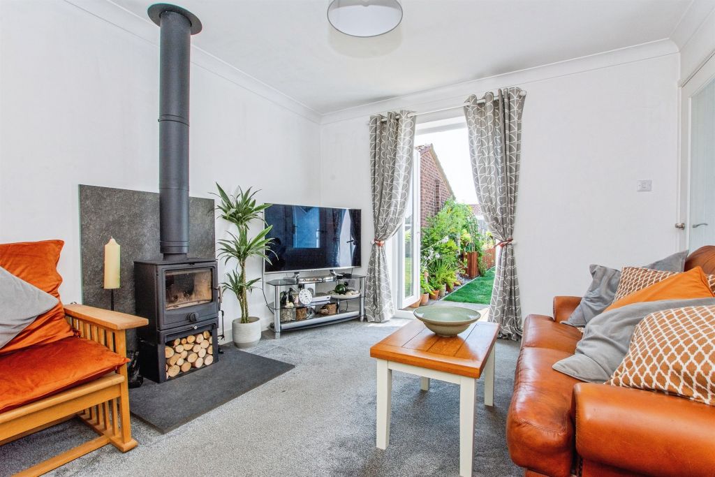 Property photo 2 of 16