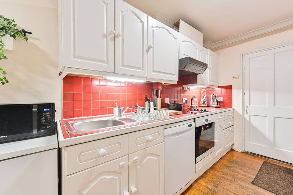 Property photo 1 of 7