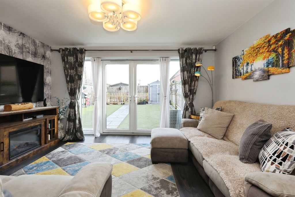 Property photo 3 of 15