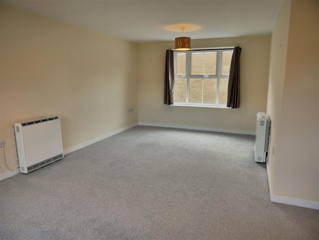 Property photo 3 of 13 P1500040.Jpg