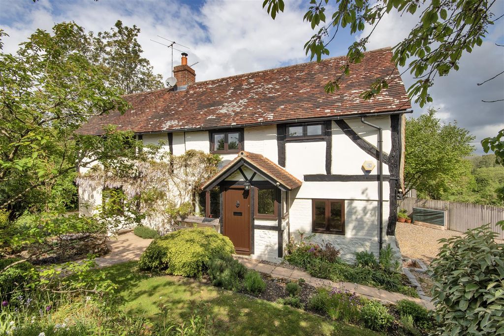 Property photo 1 of 34