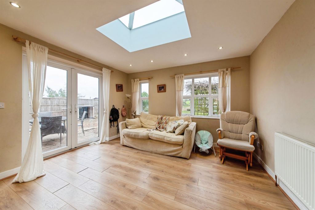 Property photo 3 of 20