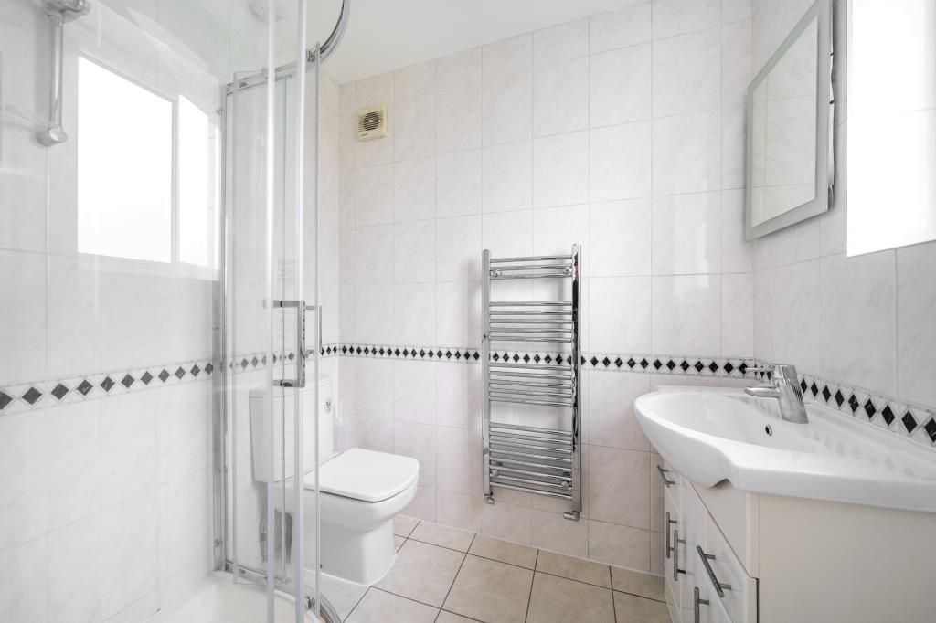 Property photo 2 of 12 Shower Room