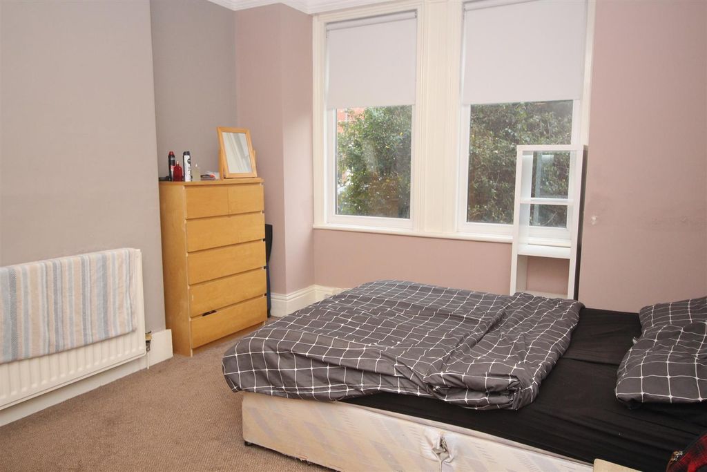 Property photo 3 of 6 Img_4315.Jpg