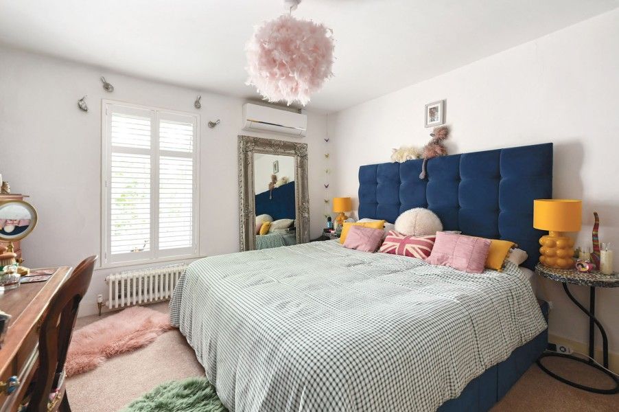 Property photo 3 of 11