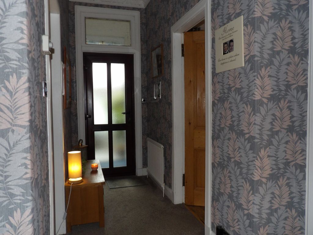 Property photo 3 of 34