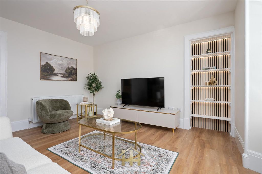 Property photo 1 of 36 35Lawrence-0018.Jpg