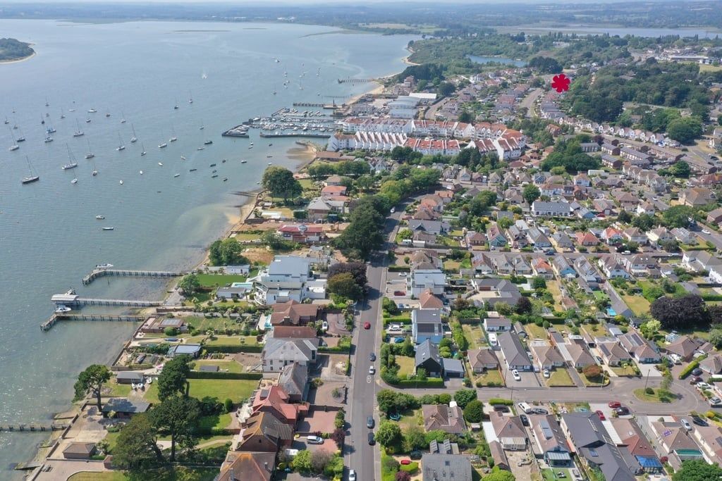 Property photo 1 of 37