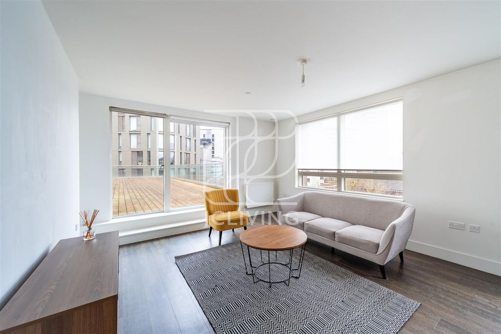 Property photo 2 of 19 Dsc06149-Hdr.Jpg