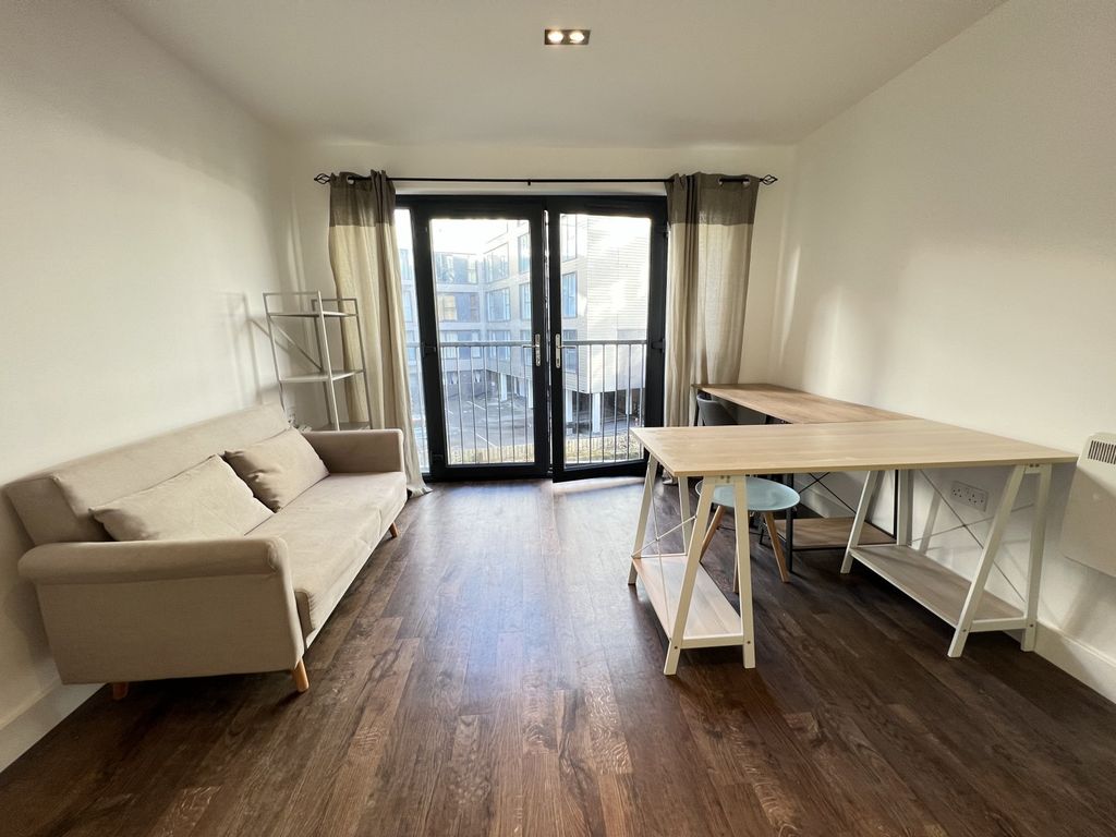 Property photo 2 of 6 Picture No. 08