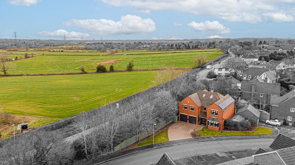 Property photo 2 of 30