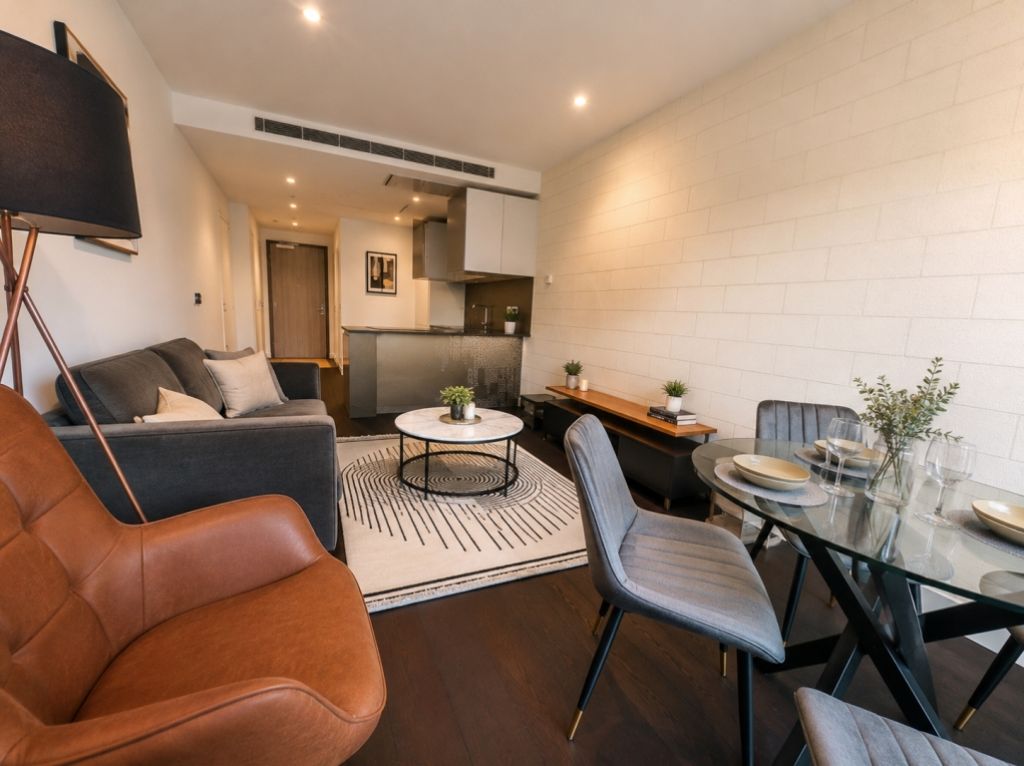Property photo 1 of 9 DT 2
