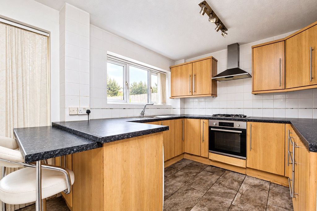 Property photo 3 of 15 Picture No. 20