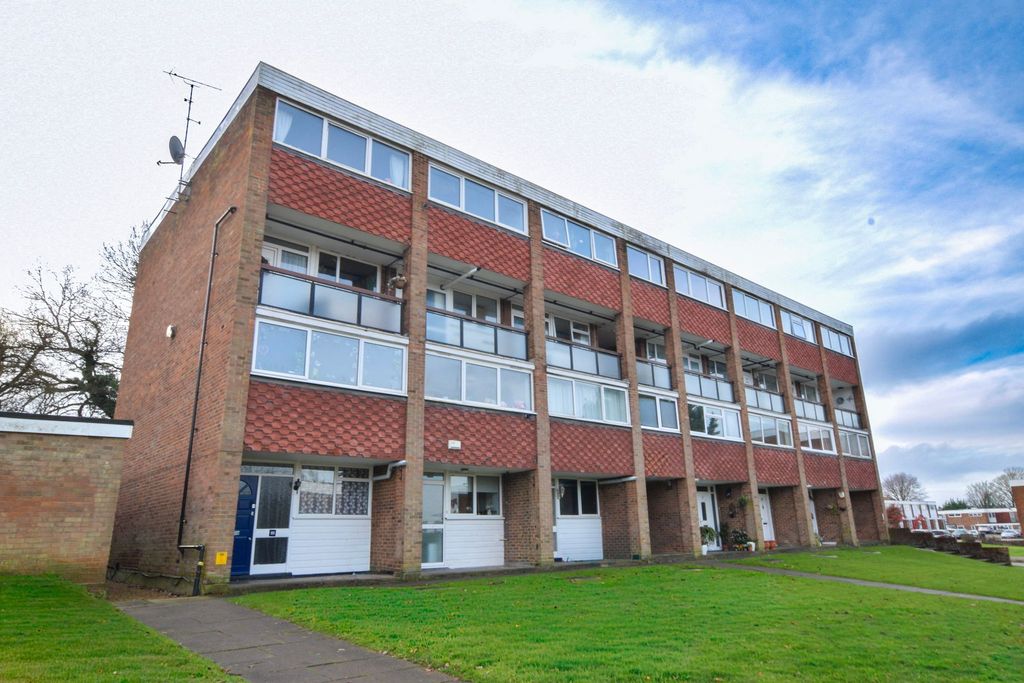 Property photo 1 of 8