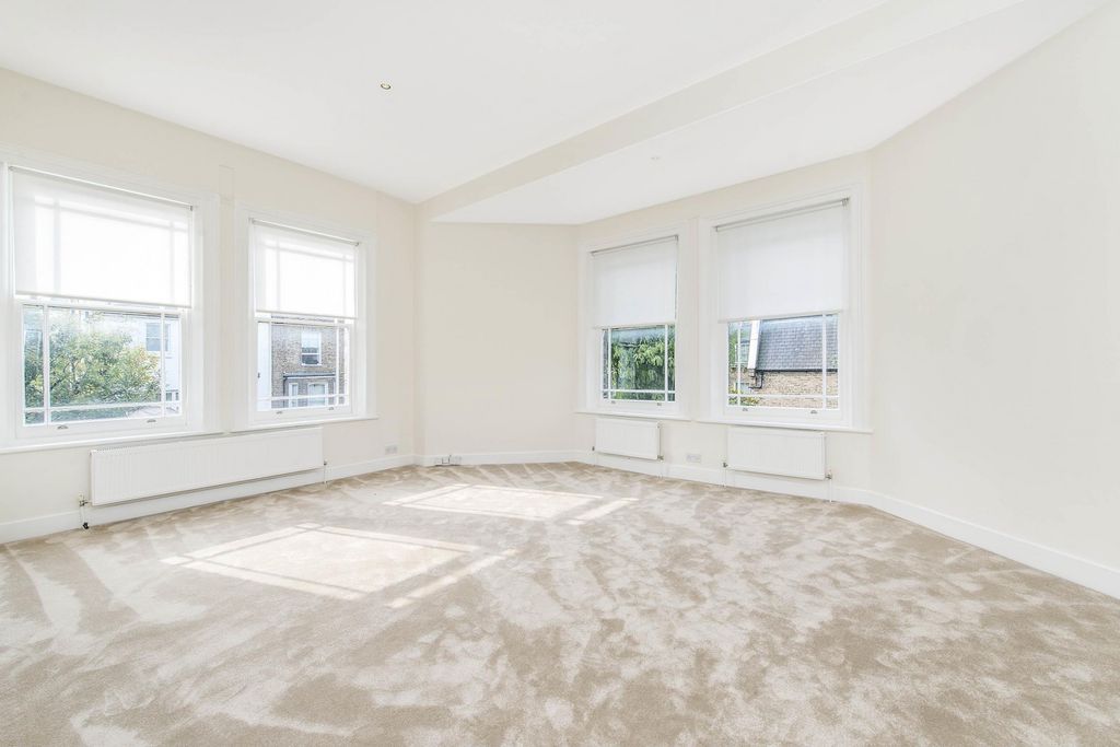 Property photo 1 of 10 Reception (Main)