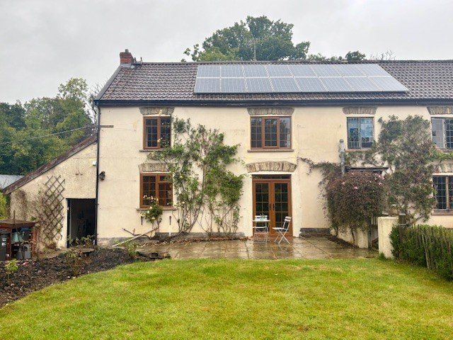 Property photo 1 of 13 Dulverton Seddons
