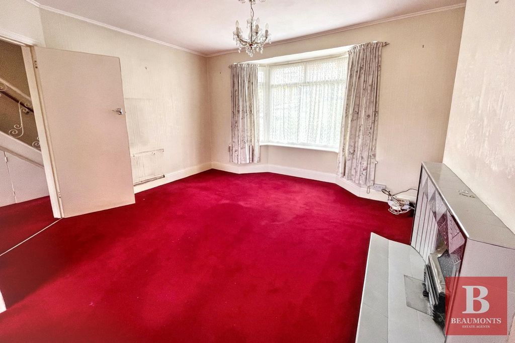 Property photo 3 of 16 Photo 9