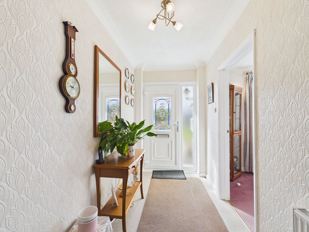 Property photo 2 of 35 Photo 28