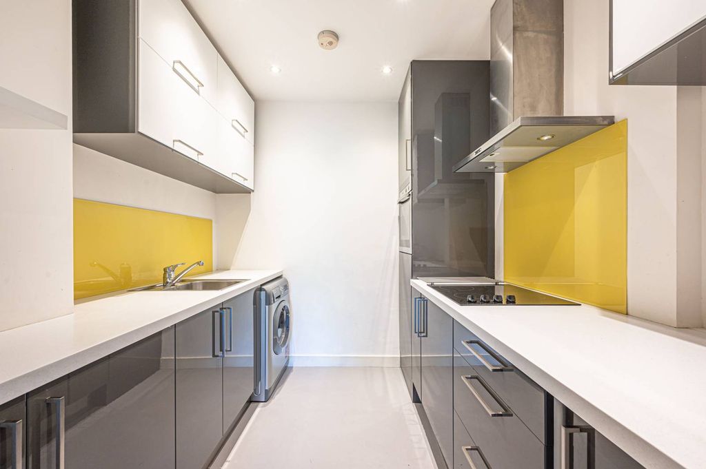 Property photo 3 of 5