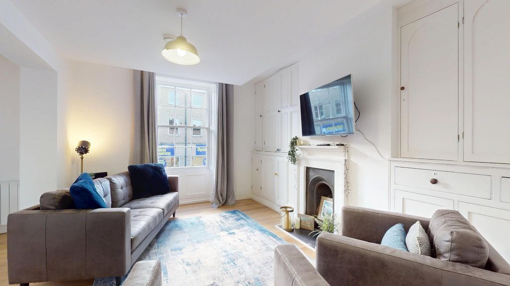 Additional image 6 of 2 bed flat for saleBoroughgate, Otley LS21