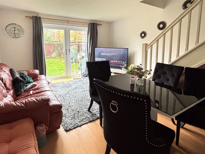 Property photo 2 of 7 Photo 2