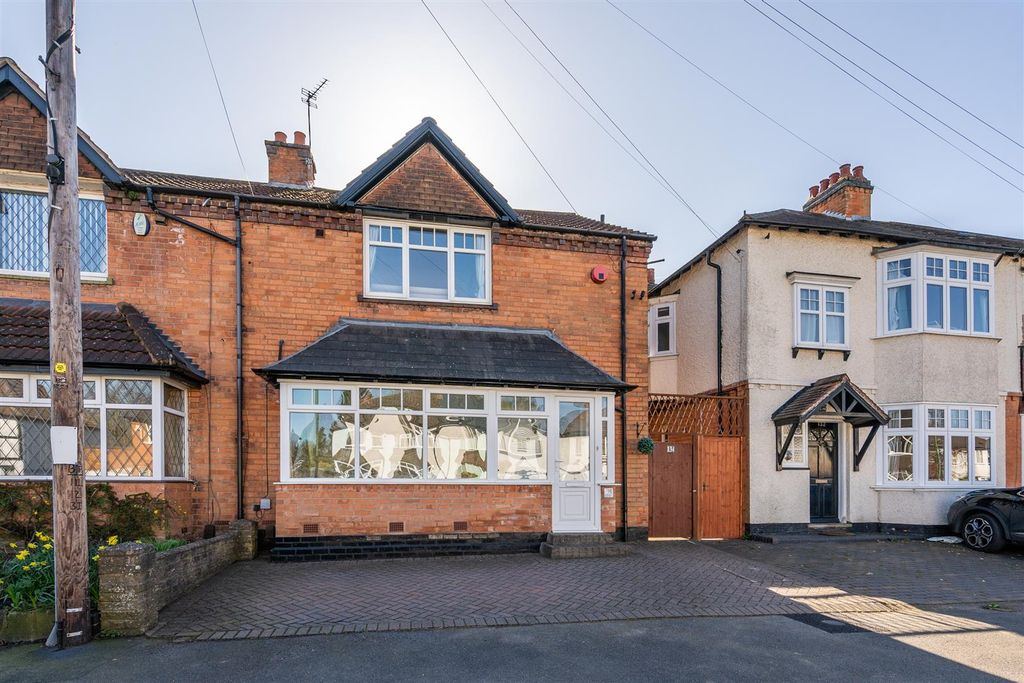 Property photo 1 of 18 134 Ulverley Green Road_29.Jpg