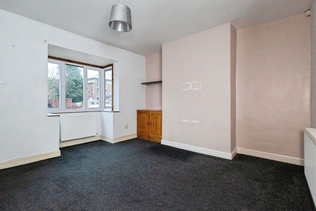 Property photo 2 of 21 Pbox-Img.Jpg