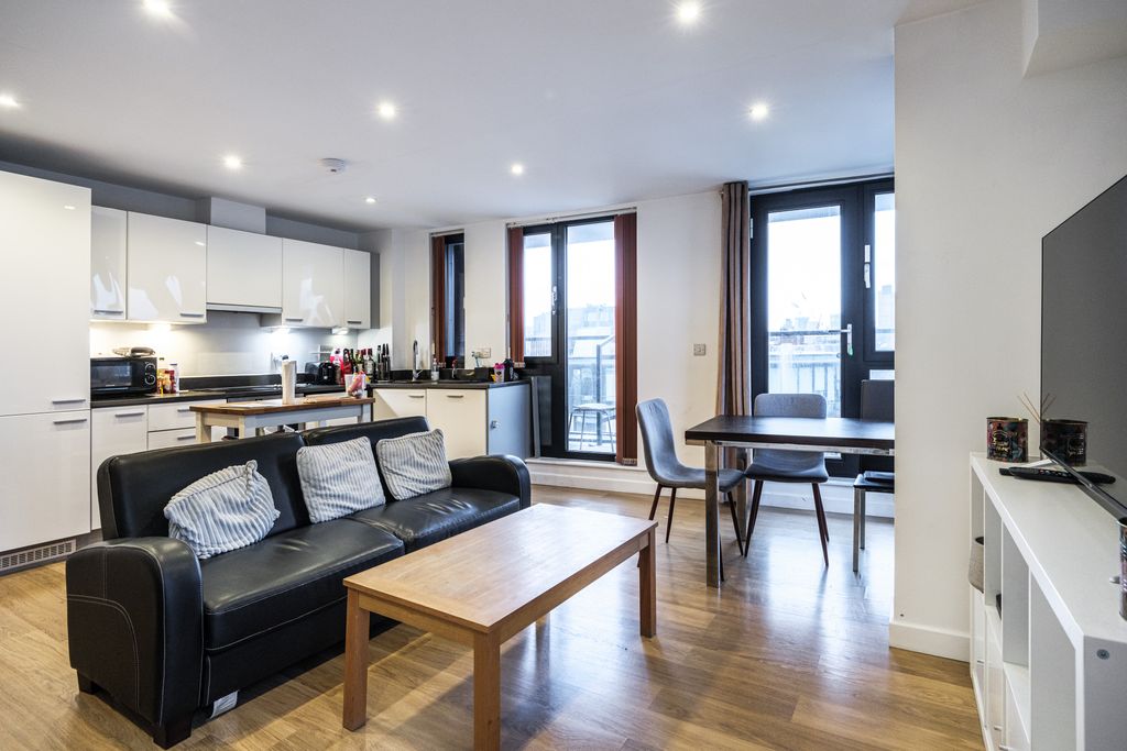 Property photo 3 of 16 November 2024 (6).Jpg