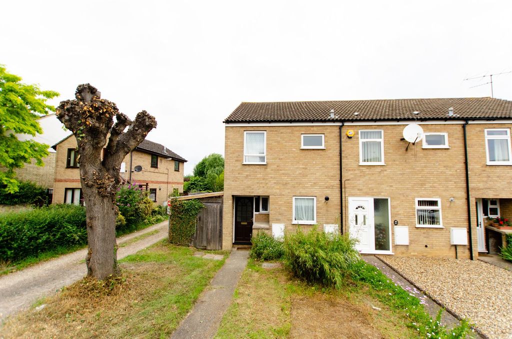 Property photo 1 of 12