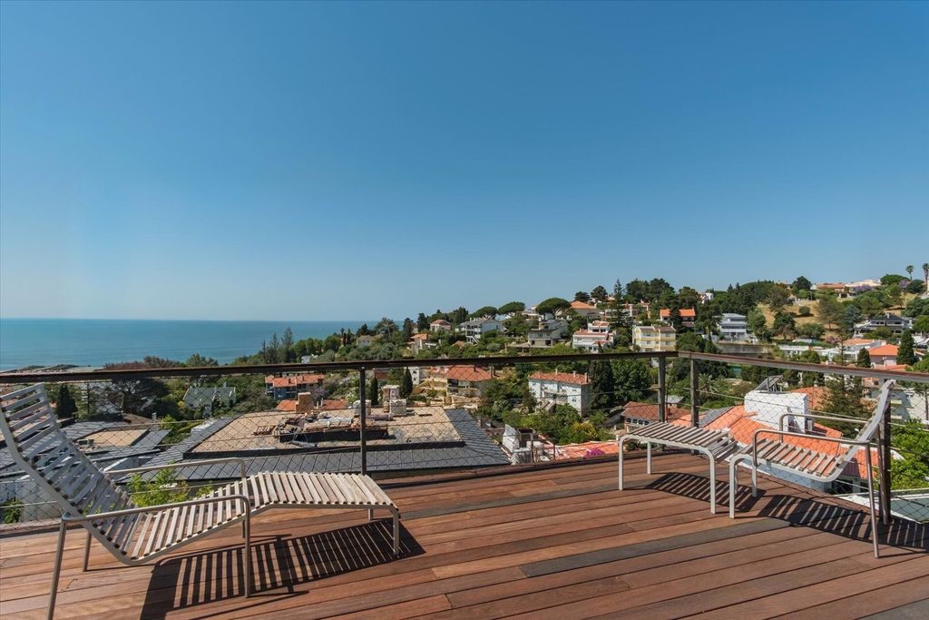 Property photo 1 of 38 5-Bedroom Villa With Sea View In Alto Do Lagoal, Caxias