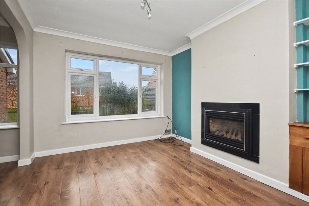 Property photo 3 of 16 Picture No. 13