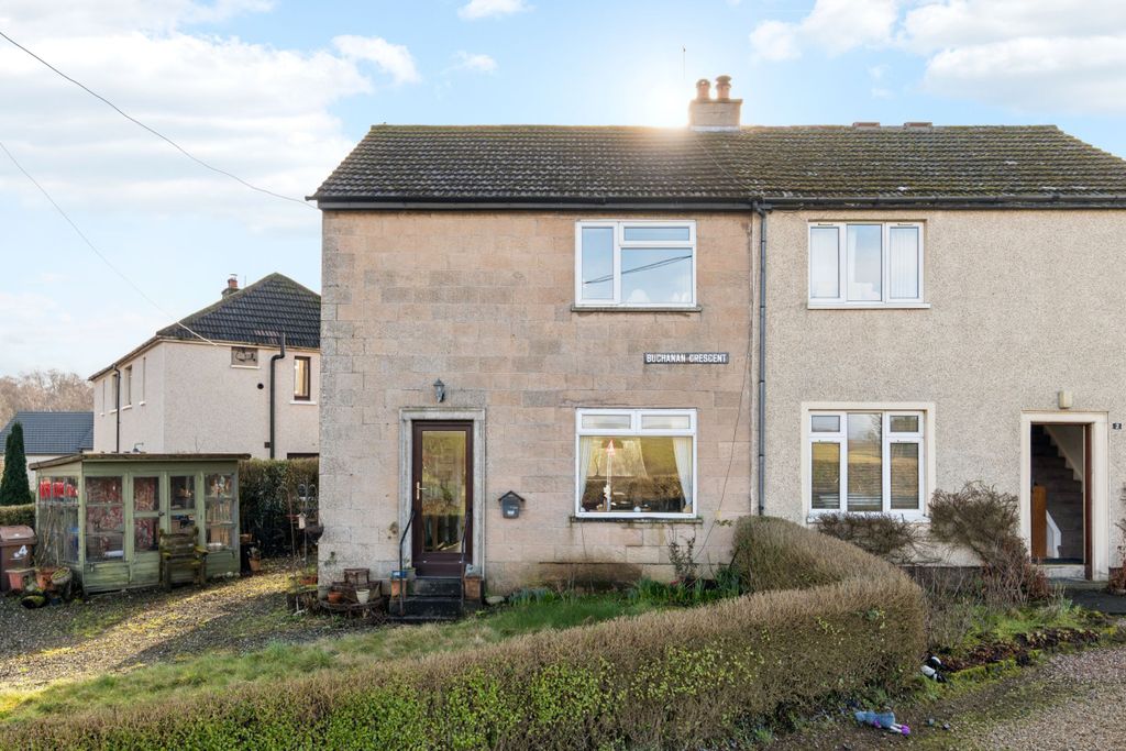 Property photo 2 of 24