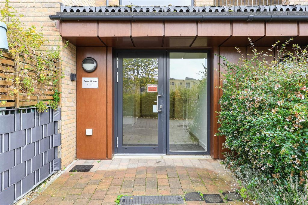 Property photo 2 of 10 Img_0844.Jpg