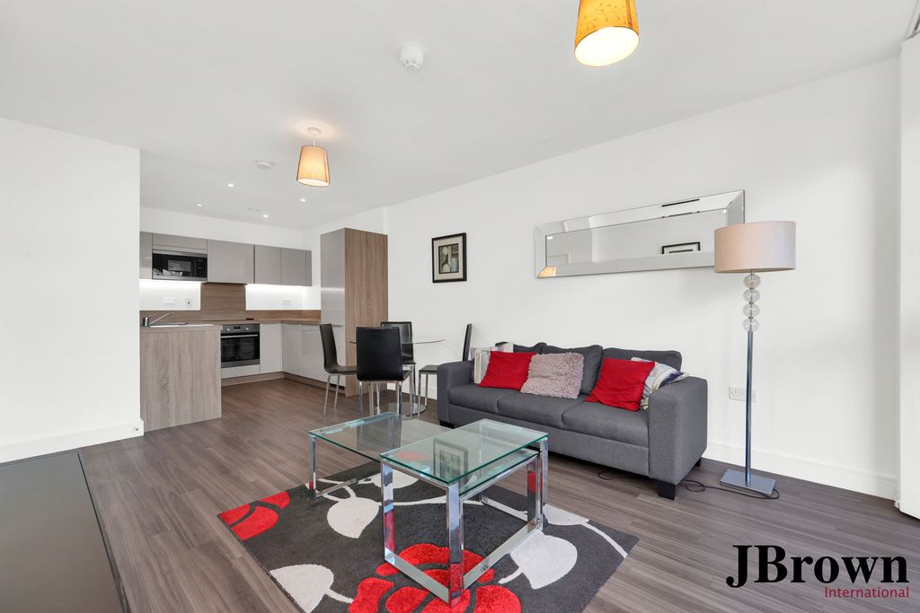 Property photo 1 of 10