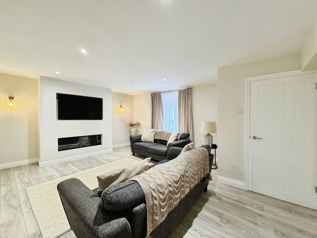Property photo 2 of 29 5085394