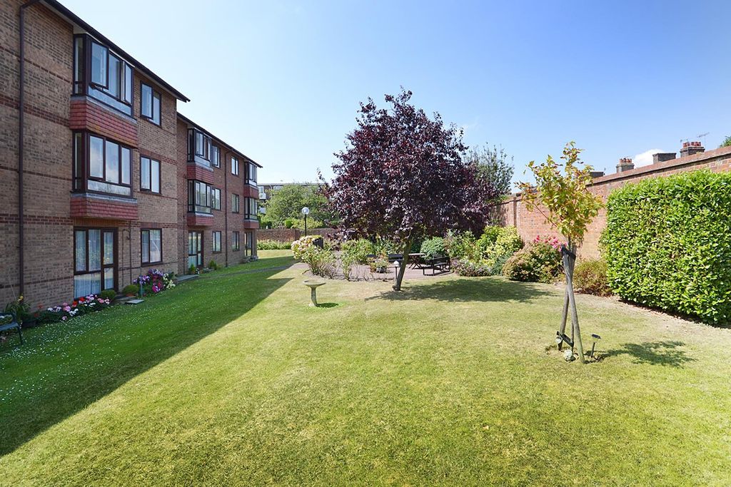 Property photo 1 of 15 Dzsgb8Zq1Uasvyd7Ifarig.Jpg