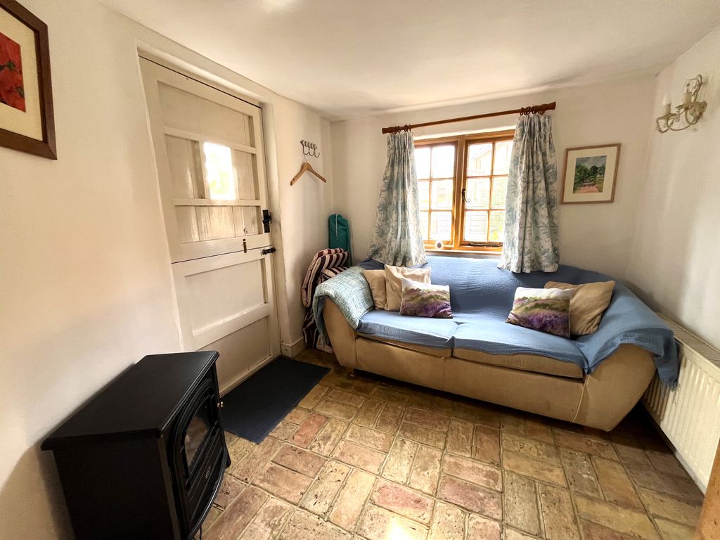 Property photo 3 of 8 Sunroom