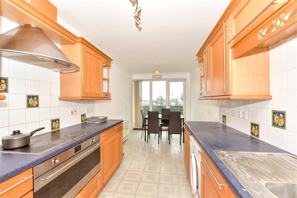 Property photo 1 of 9 Kitchen/Diner