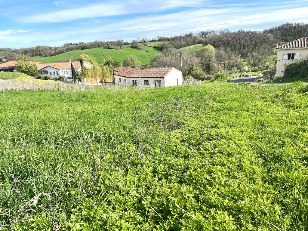Property photo 1 of 3