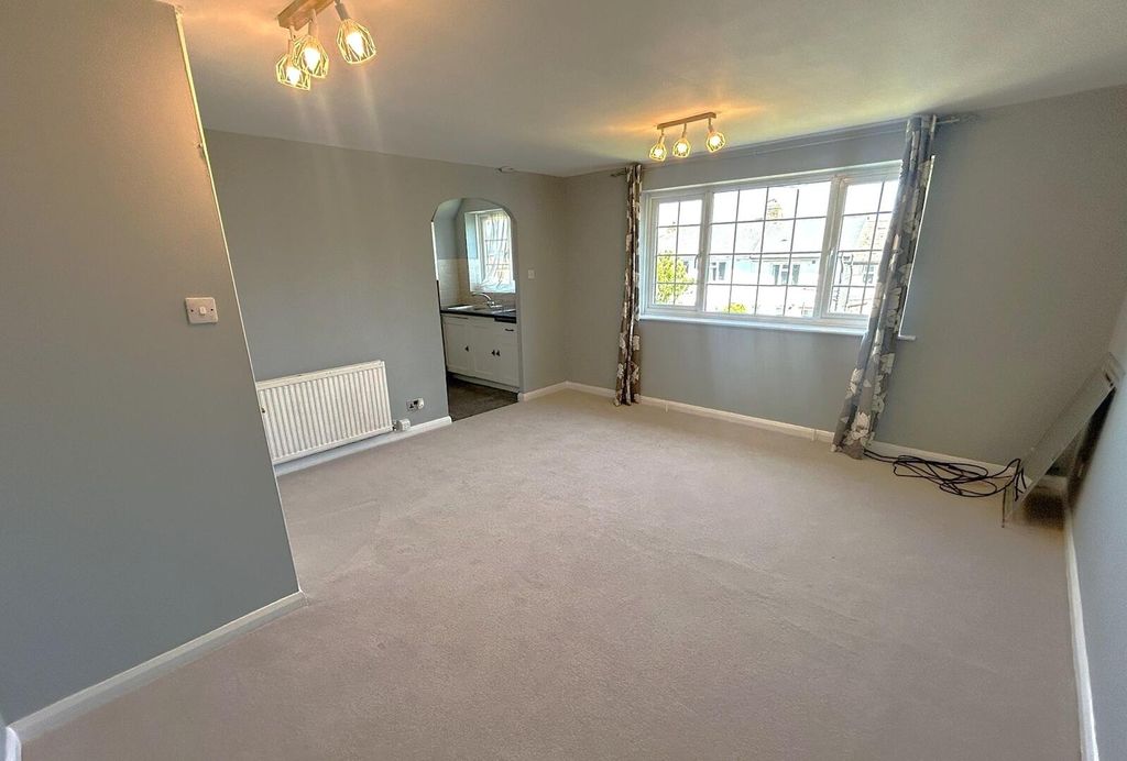 Property photo 2 of 6 Reception Room