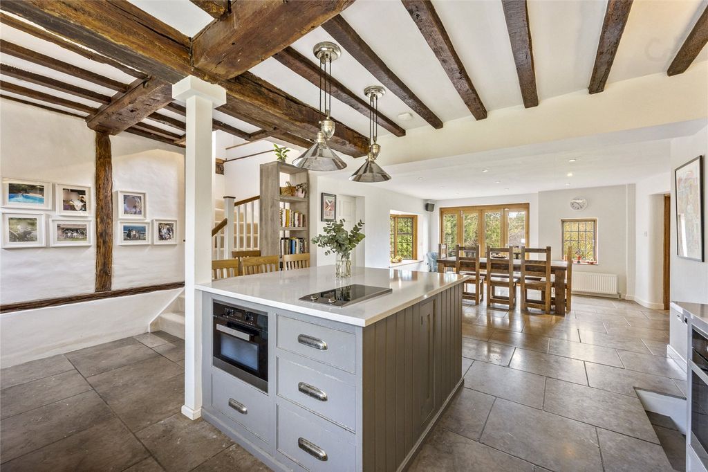 Additional image 9 of 6 bed detached house for saleOld Surrey Hall, East Grinstead RH19