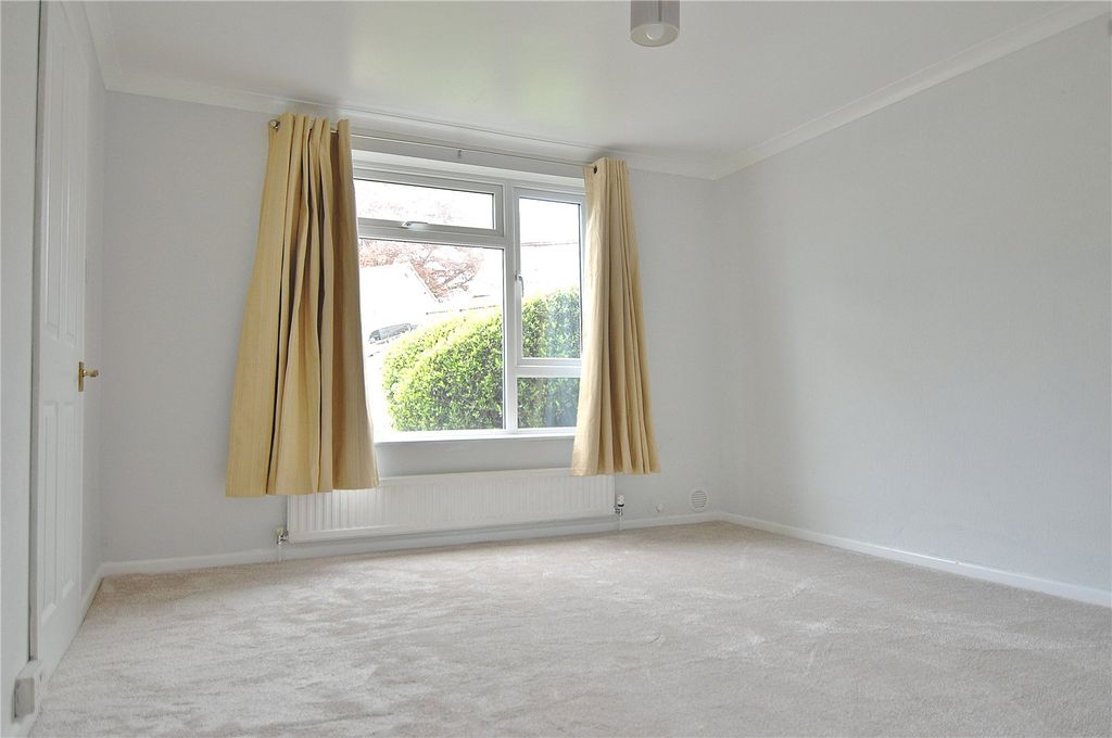 Property photo 3 of 18 Picture No. 02