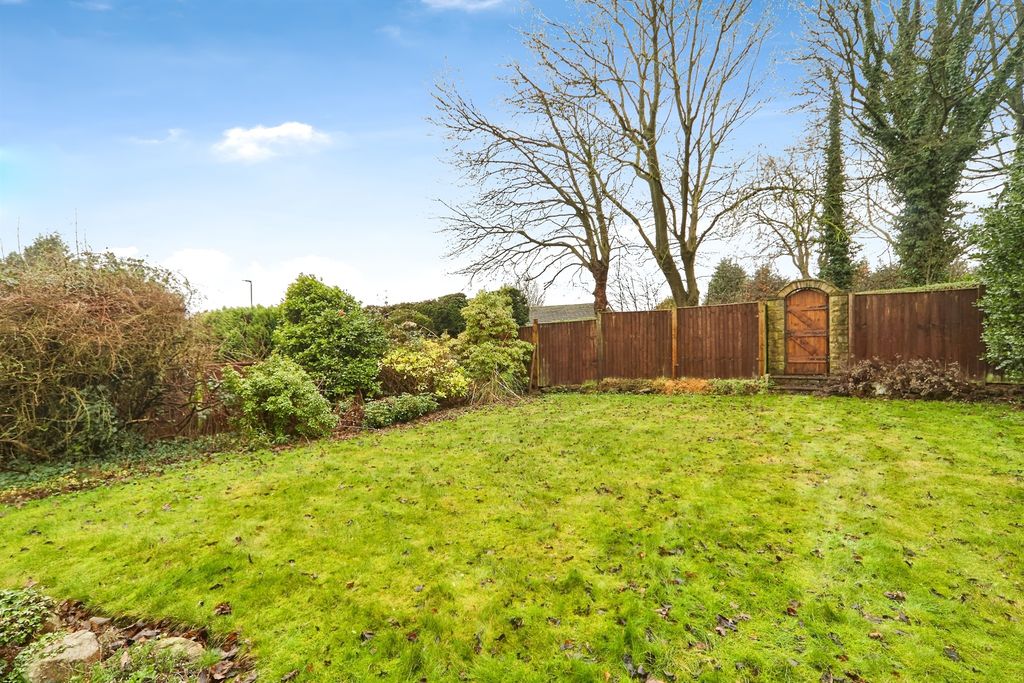 Property photo 2 of 15